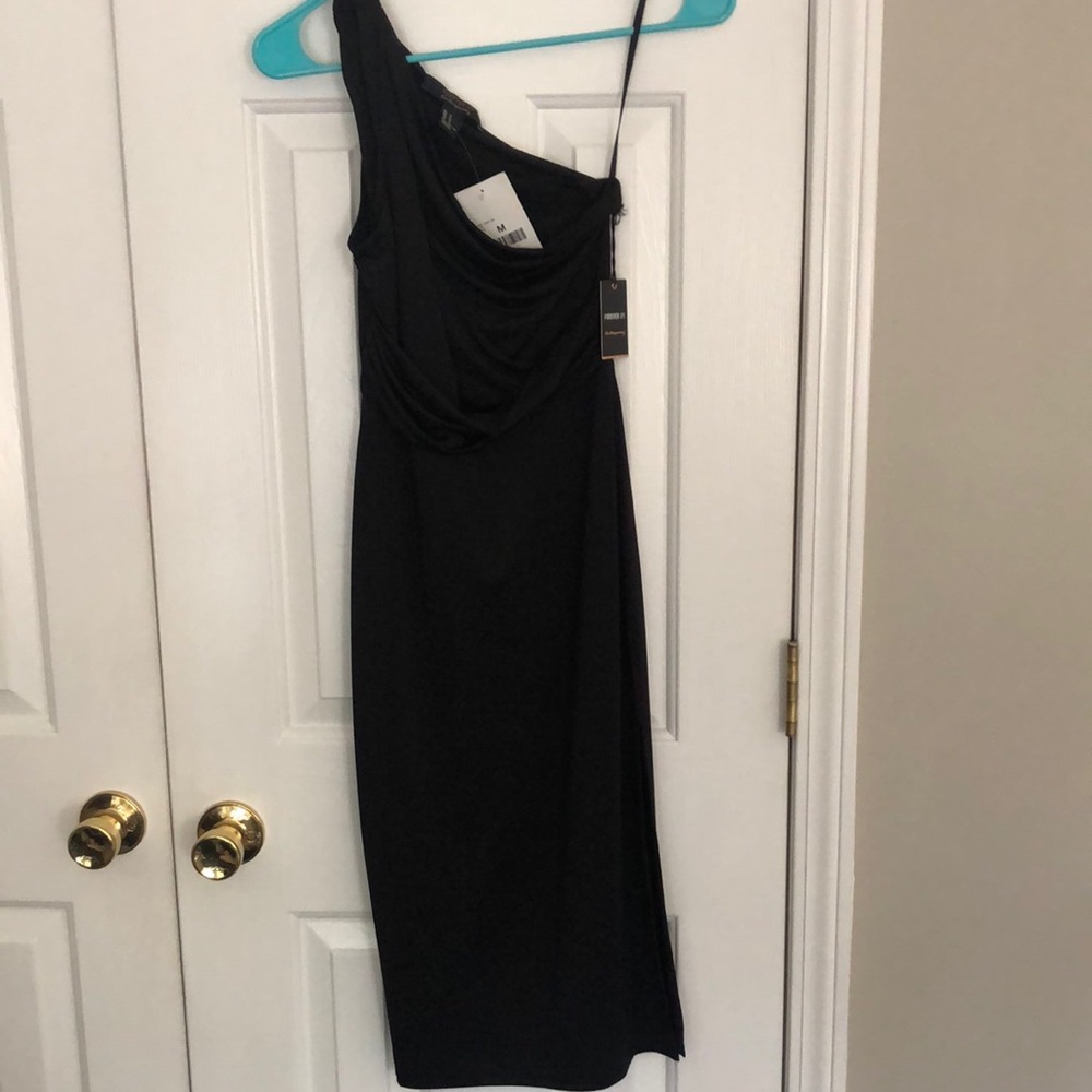 NWT-Forever21 Black 1 shoulder Bodycon dress- Sz M